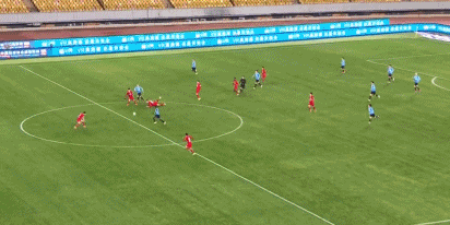 中超-拉爾森任意球制勝,大連人1-0河南,止住聯賽4連敗頹勢 中超-拉爾森任意球制勝,大連人1-0河南,止住聯賽4連敗頹勢