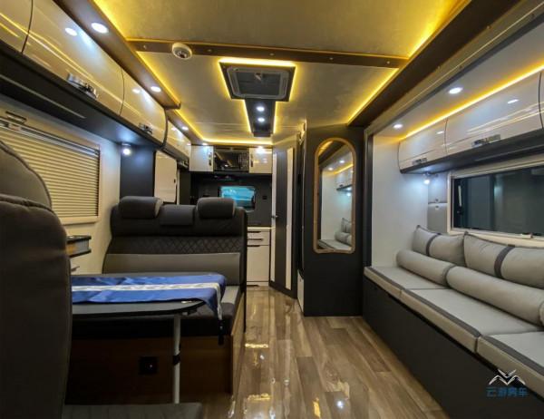 雲遊系列單拓展:大廠出品價效比單拓展車型官方指導價:41.49萬 雲遊系列單拓展:大廠出品價效比單拓展車型官方指導價:41.49萬