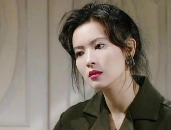 “香江美人”藍潔瑛之死,和背後毀了她的兩個男人 “香江美人”藍潔瑛之死,和背後毀了她的兩個男人