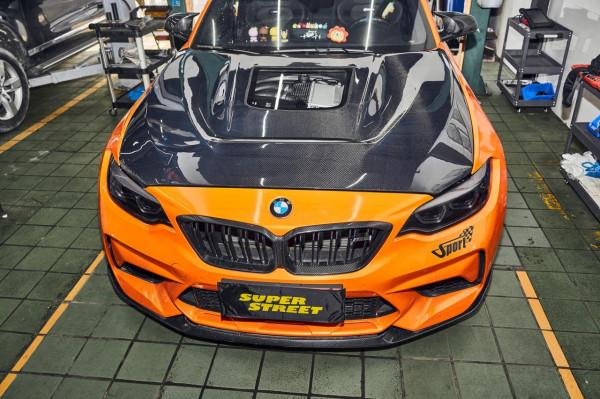 寶馬M2C改裝CMST透明碳纖維機蓋