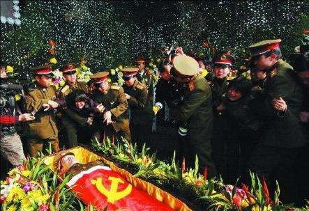 為救人，從10米大橋一躍而下的英雄孟祥斌 其遺孀葉慶華現狀如何？