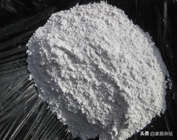 刮膩子的工人說膩子裡面要加膠水，真的是這樣嗎？有何貓膩？