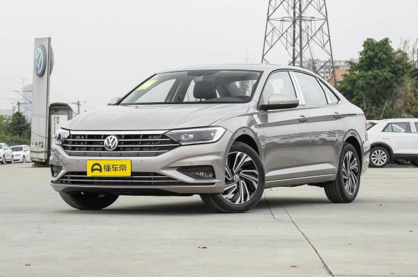 左右為難|15萬預算,豐田亞洲獅對比大眾速騰 左右為難|15萬預算,豐田亞洲獅對比大眾速騰