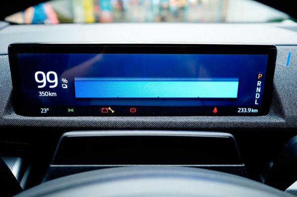 前衛但不激進 數字座艙兼顧舒適豪華 福特Mustang Mach-E實拍簡評 前衛但不激進 數字座艙兼顧舒適豪華 福特Mustang Mach-E實拍簡評