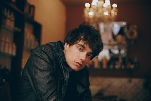 真正壓垮一個男人的,是“貧窮” 真正壓垮一個男人的,是“貧窮”