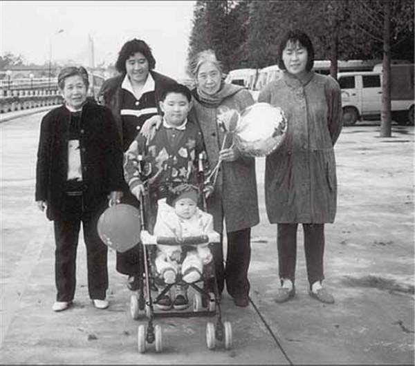 劉平平:劉少奇第三女,留學美國獲得博士學位,昏迷12年後去世 劉平平:劉少奇第三女,留學美國獲得博士學位,昏迷12年後去世