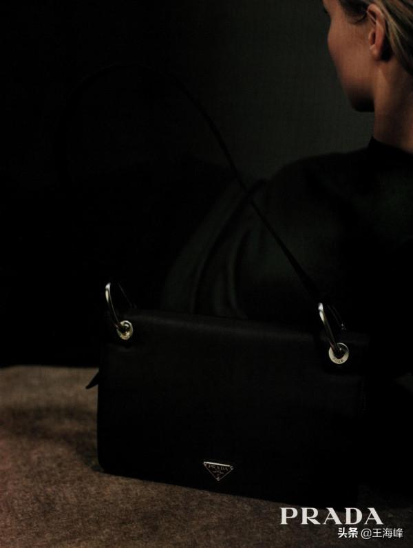 Prada 1996年秋冬系列CAMPAIGN