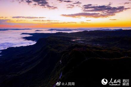 四川宜賓現竹海雲海美如仙境 四川宜賓現竹海雲海美如仙境