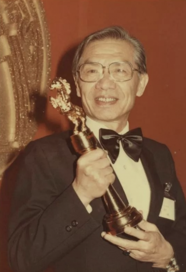 2022年剛過去45天，就有10位明星去世，最大98歲，最小的只有31歲