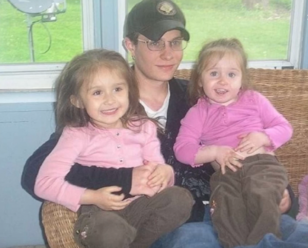 1991年美國妻子被燒死，17年後兒子被壓死，父親被捕：他死於意外