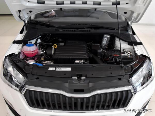 合資入門級便宜家轎，緊湊型三廂車，5.6L油耗自動擋，實拍昕銳