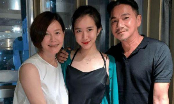 孟晚舟回家！6個港臺藝人開心發文，郭碧婷婆婆：第一次熱淚盈眶