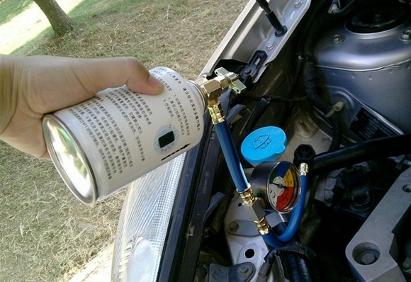 寶馬X1空調一邊冷一邊熱什麼原因? 寶馬X1空調一邊冷一邊熱什麼原因?