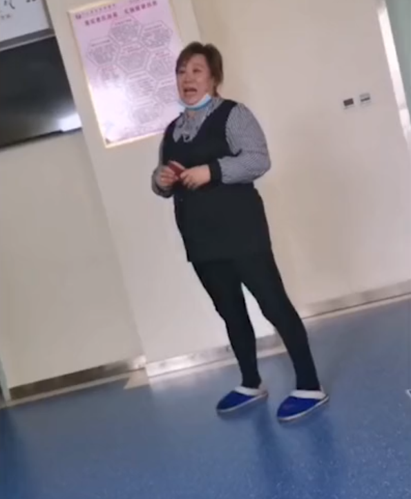 好福氣!湖北一女子剖腹產生下8斤6兩大胖小子,婆婆在產房外急哭 好福氣!湖北一女子剖腹產生下8斤6兩大胖小子,婆婆在產房外急哭