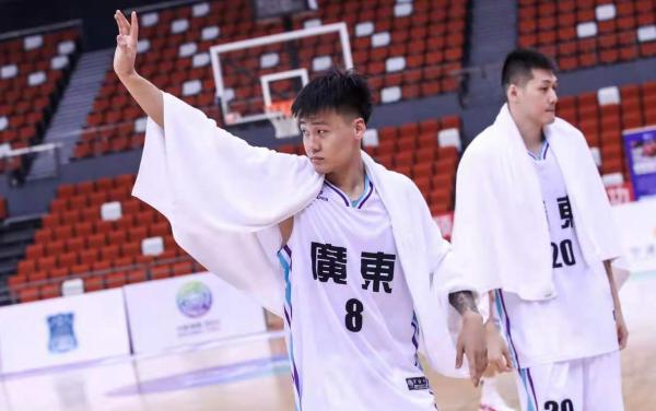 遼媒體大讚廣東隊！實力排在第一位，遼寧隊卻有2大隱患，奪冠難