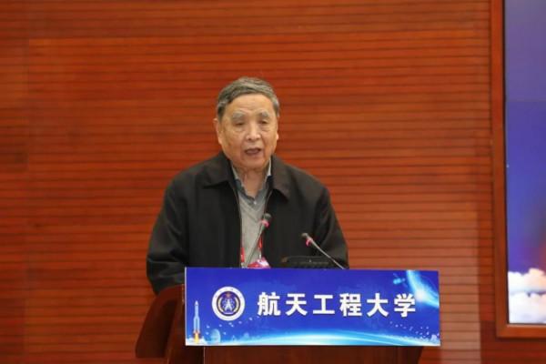 11月14日出生的名人偉人大全