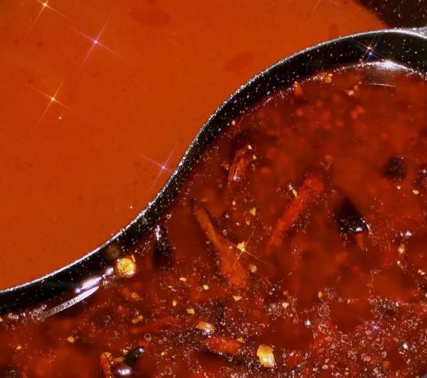 鍋氣十足！伴您渡過寒冷冬天！6種特色火鍋做法送給你