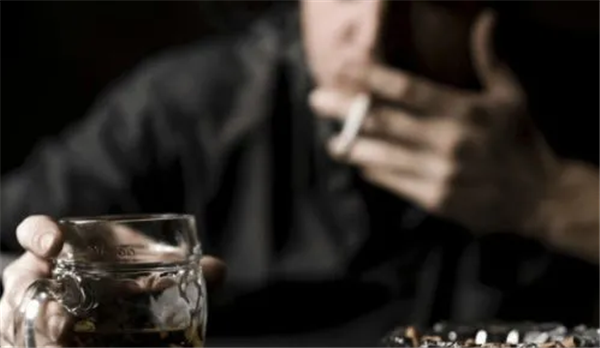 阿爾茲海默病早期預防更為重要，最好從中年開始做起