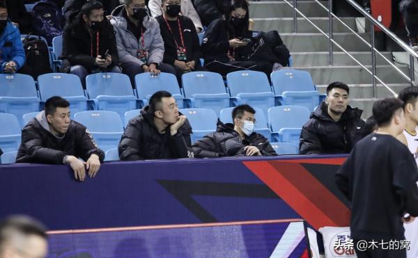 完全體遼寧炫技，廣東只剩冠軍的心