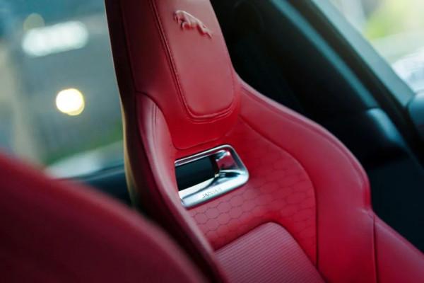 捷豹F-PACE：60萬就有6缸機，操控還特別6？