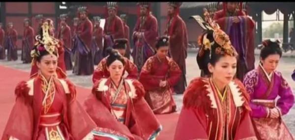 推薦15部頂級宮鬥劇給大家，部部收視率高，百看不厭