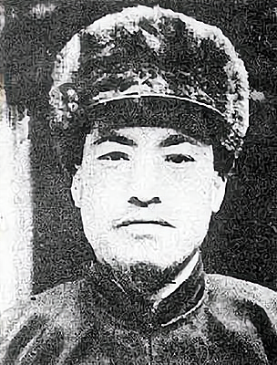 青寧二馬出動數萬騎兵，想“以騎克步”，不料我軍擺下4百門大炮