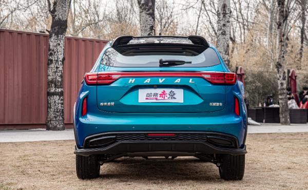 加速操控置頂，三款鋼炮SUV來襲，十幾萬談效能是不是偽命題？