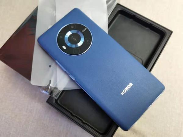 扛不住iPhone13壓力，上市僅一個月，榮耀Magic3跌至4199元