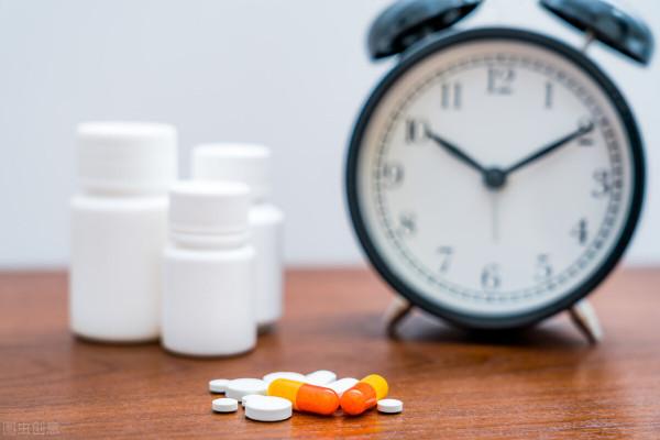 雙氯芬酸鈉、布洛芬、甲鈷胺適用於哪些疼痛?需要服用多久? 雙氯芬酸鈉、布洛芬、甲鈷胺適用於哪些疼痛?需要服用多久?