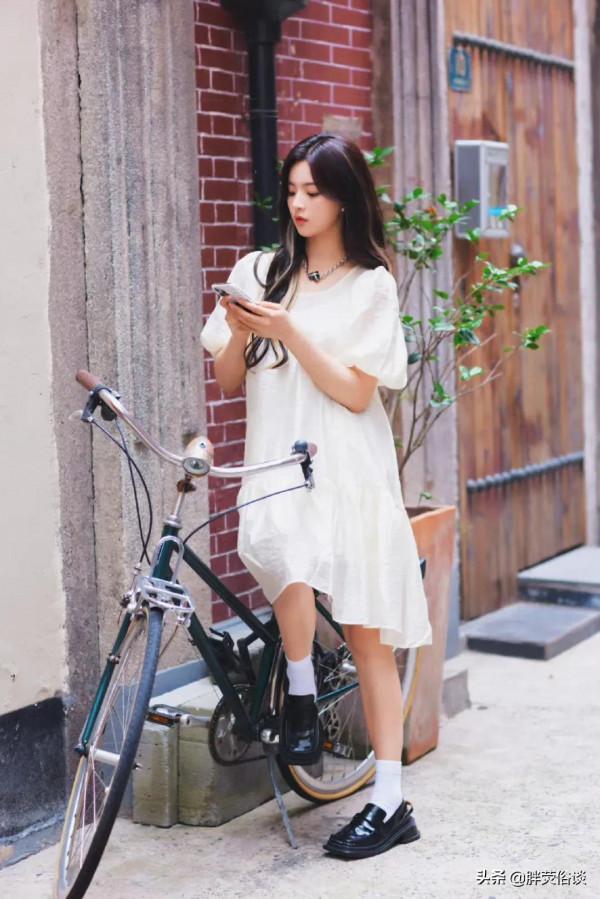 楊超越妹妹的顏值一直都很能打，可愛又美麗真的很吸粉