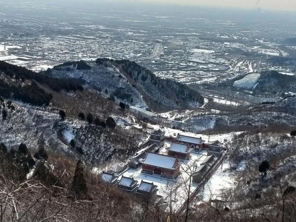 冬奧&period;元宵&period;龍骨山