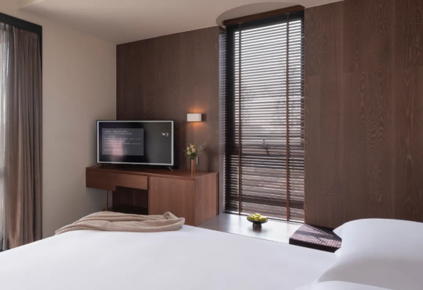 沉浸式體驗10000㎡水鄉秘境，住loft星空房，不輸奢牌品質度假