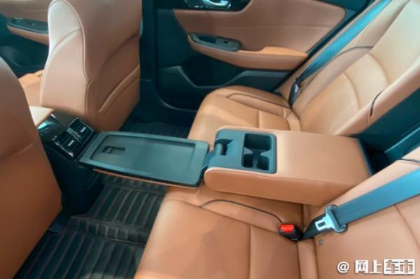 本田新款凌派到店,內飾換大屏,這項配置同級少見,10天后上市 本田新款凌派到店,內飾換大屏,這項配置同級少見,10天后上市