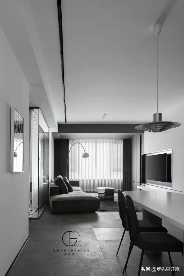 極簡灰色·80㎡清水房改造設計實景——行走的大衛 極簡灰色·80㎡清水房改造設計實景——行走的大衛