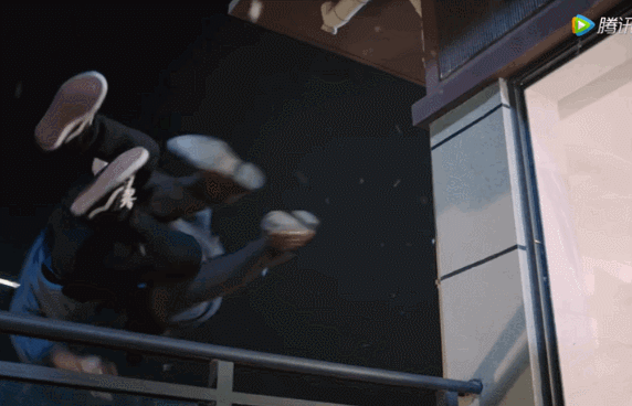 以前：演員哭了我也哭了！現在：演員笑了我哭了！答：辣眼睛