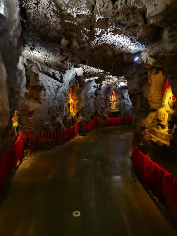 排名第一的最險寺廟，被任道長命名的秦嶺第一仙境，知道在哪裡嗎