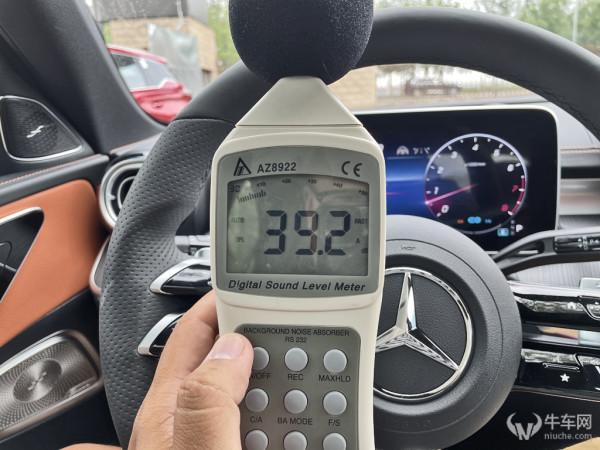 牛X評測：全新賓士C260L相比老款有哪些&quot&semi;最佳化&quot&semi;和&quot&semi;妥協&quot&semi;&quest;