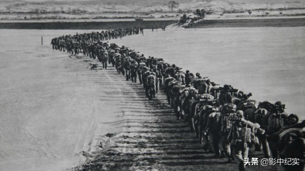 看完長津湖戰報，斯大林將36個師的裝備支援中國，產生深遠的影響