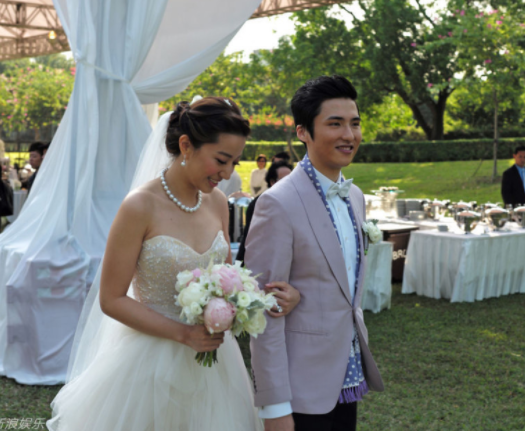 汪圓圓的涅槃情史，18線模特嫁入百億豪門，3年生3個娃掌握繼承權