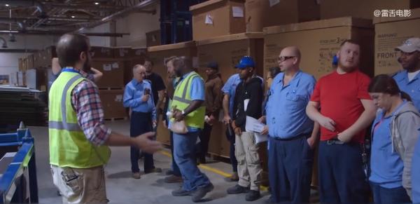 中國人在美國開工廠,美國員工好吃懶做,曹德旺:不幹就滾蛋 中國人在美國開工廠,美國員工好吃懶做,曹德旺:不幹就滾蛋