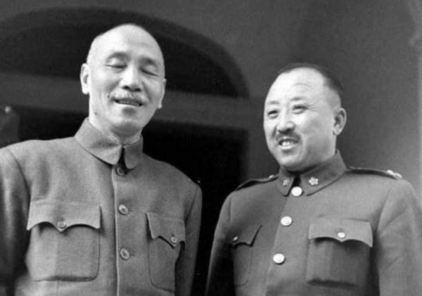 毛主席問：驢先邁哪隻腳？衛立煌起初疑惑不解，解釋後猛然醒悟
