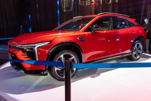 一汽奔騰旗下首款SUV——奔騰B70S正式亮相 一汽奔騰旗下首款SUV——奔騰B70S正式亮相