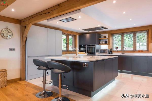 以木為主體框架，石材為牆，這才是真正的鄉村田園風格木別墅木屋