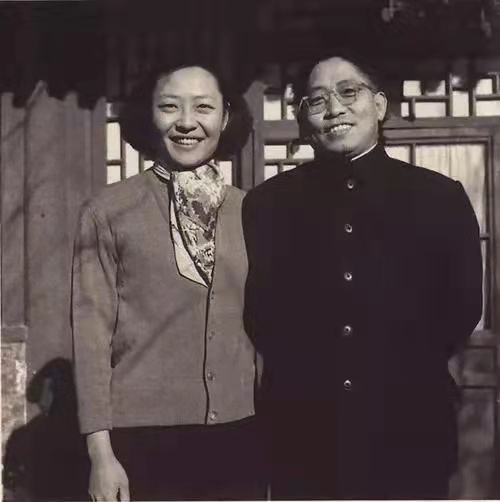 毛澤東為何不把第九兵團調到西線,反而力主在長津湖發動攻勢? 毛澤東為何不把第九兵團調到西線,反而力主在長津湖發動攻勢?