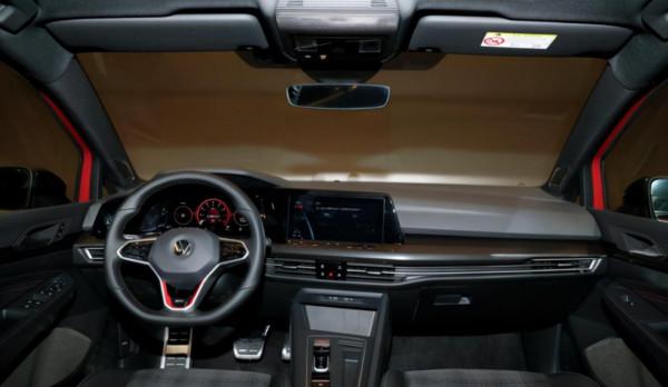 “扮老虎吃豬”，第八代高爾夫GTI除了信仰還有什麼？