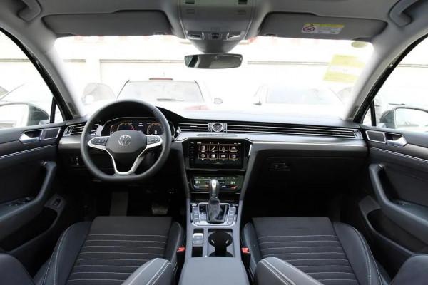 這才是旗艦該有的樣子！評大眾邁騰380TSI DSG 旗艦型