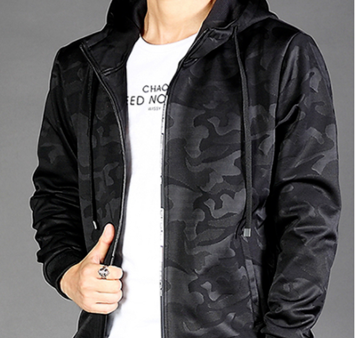 誰規定冬裝就是黑白灰?男人都愛的迷彩元素,新款冬裝讓你帥又 誰規定冬裝就是黑白灰?男人都愛的迷彩元素,新款冬裝讓你帥又