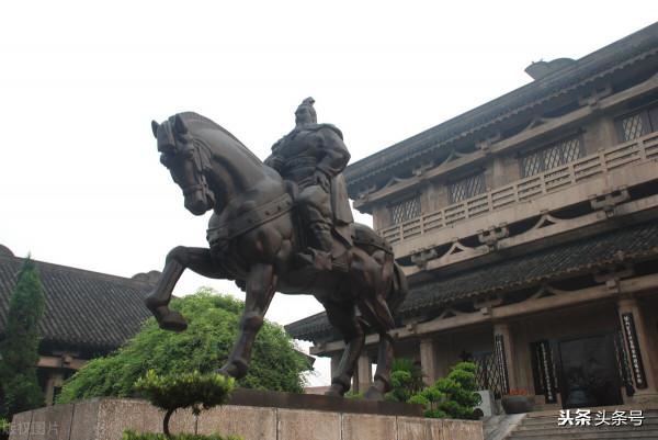 影響世界的百位名人～19.漢武帝