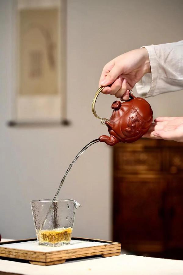 魚化龍提樑·大紅袍