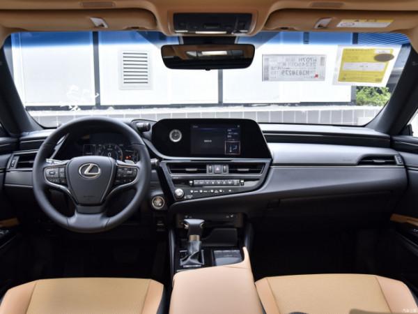 選車何必非要BBA 這兩款豪華車也不錯！